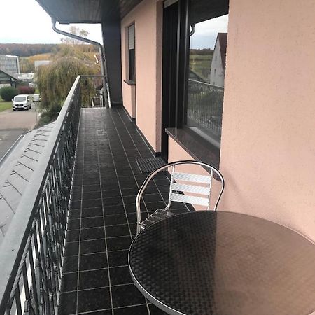 Fuer Pendler Und Monteure Oder Ferienwohnung Zum Erholen Ober-Ramstadt Εξωτερικό φωτογραφία